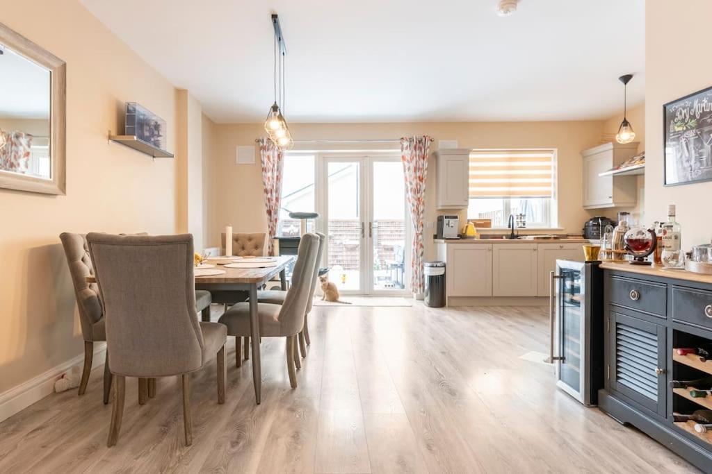 Dublin Jacuzzi Escape Apartman Kültér fotó